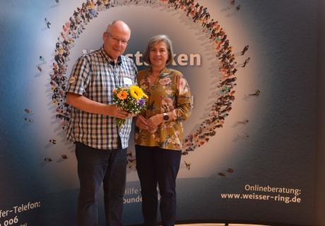 BRB, OSL, Barbara Richstein gratuliert Jürgen Kunze zum ASL. 7/2025
